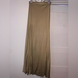 OLCAY GULSEN 100% silk maxi skirt